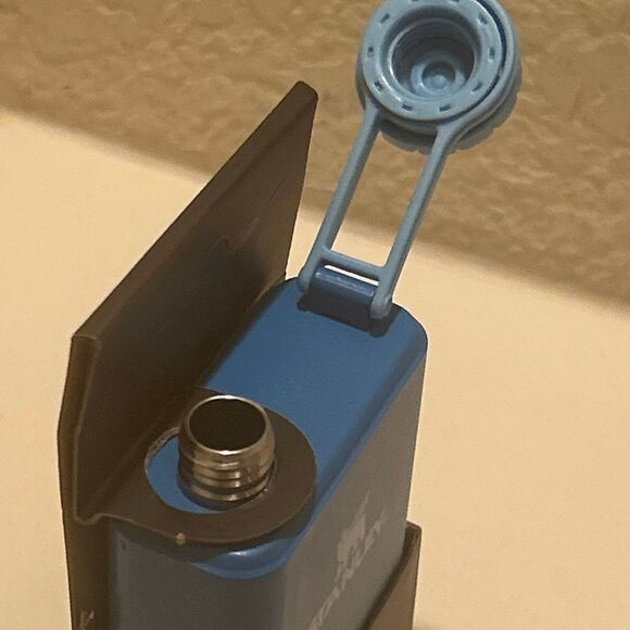 Stanley Stainless Steel Pre Party Flask Steel Blue 8oz Adventure Series NWT - Picture 9 of 10